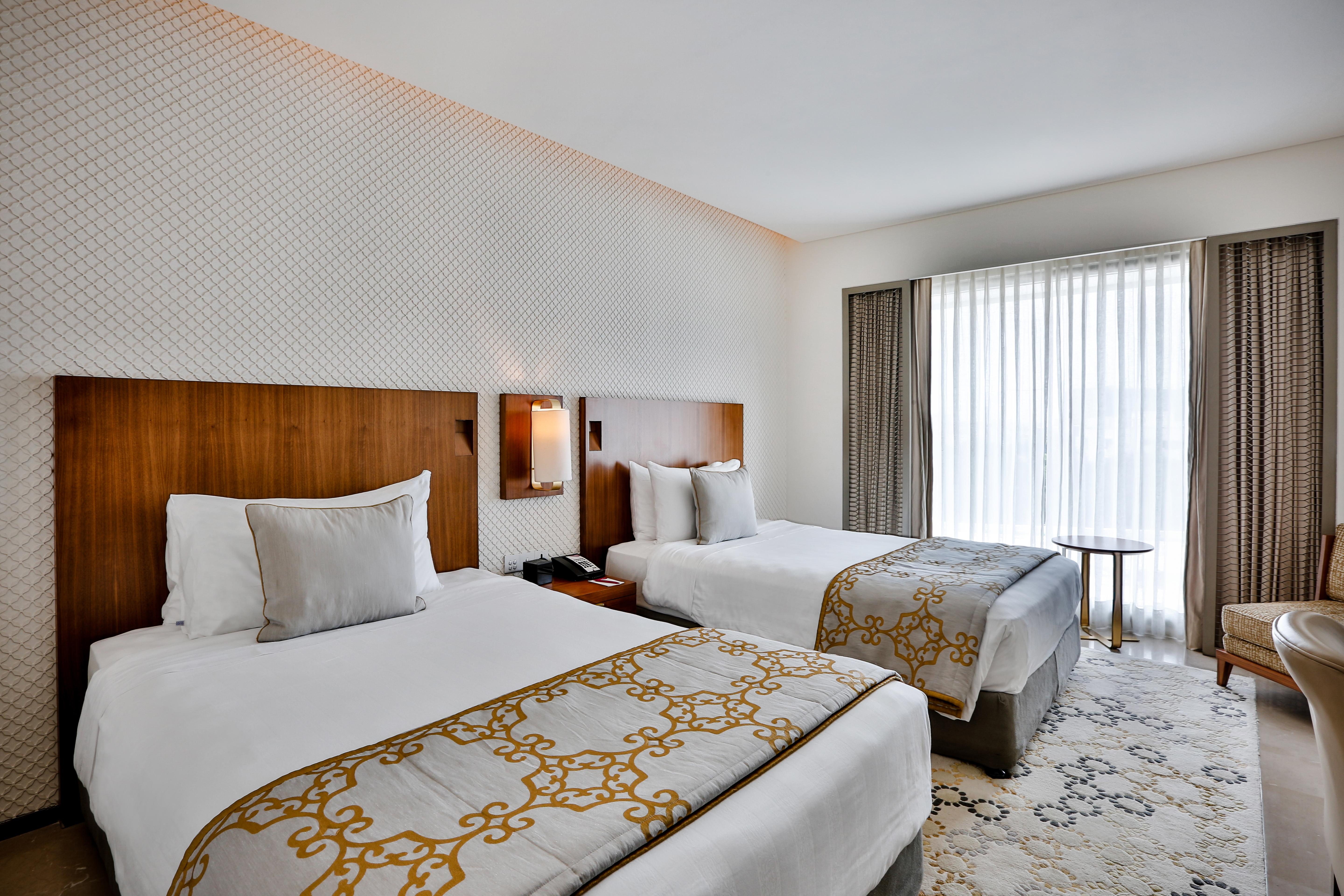 فندق كراون بلازا شيناي أديار بارك المظهر الخارجي الصورة Deluxe Room