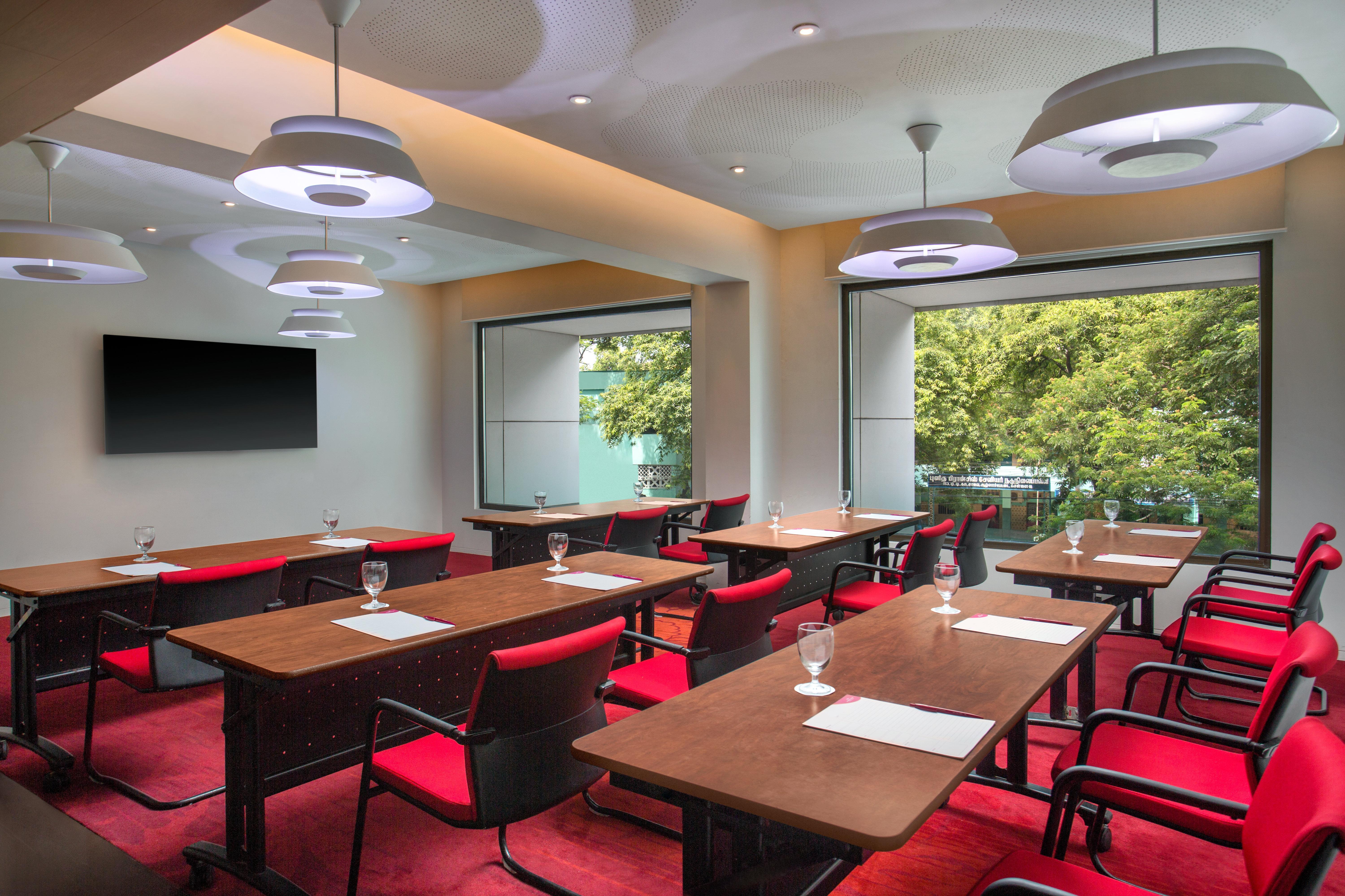 فندق كراون بلازا شيناي أديار بارك المظهر الخارجي الصورة Meeting room